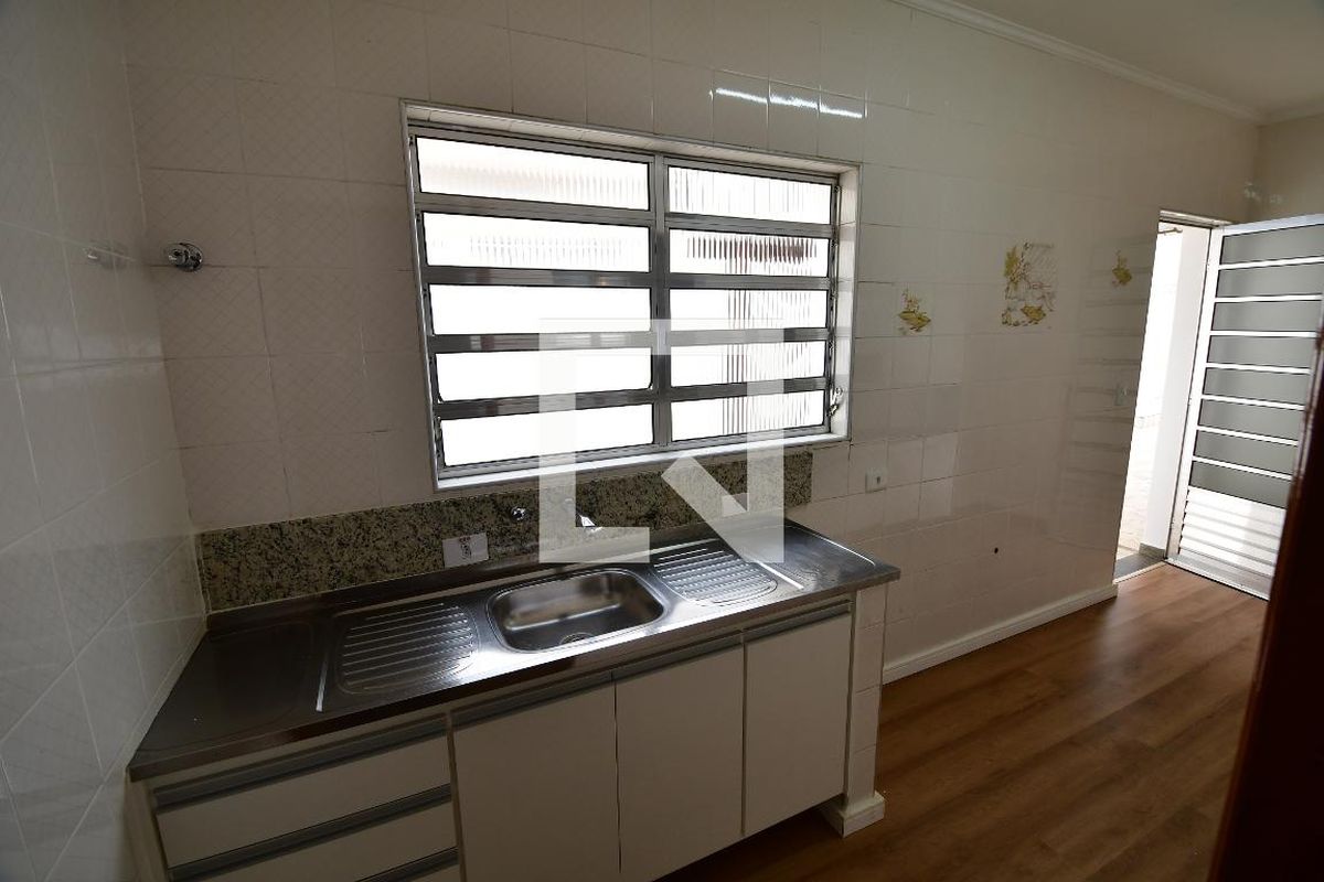 Casa à Venda - Lot. Alphaville Campinas, 3 Quartos,  235 m2 em , Campinas - sp | SoloBR