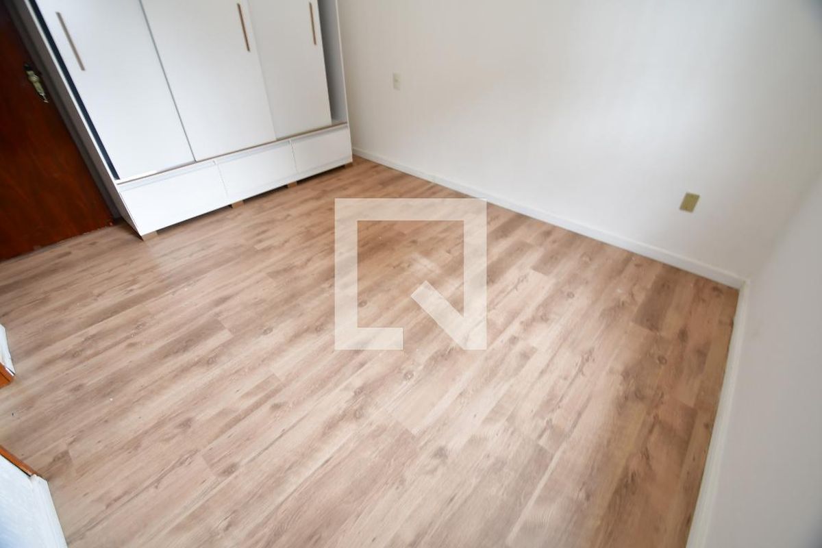 Casa à Venda - Lot. Alphaville Campinas, 3 Quartos,  235 m2 em , Campinas - sp | SoloBR