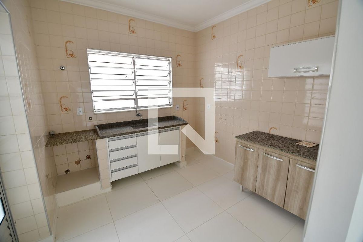 Casa à Venda - Lot. Alphaville Campinas, 3 Quartos,  235 m2 em , Campinas - sp | SoloBR