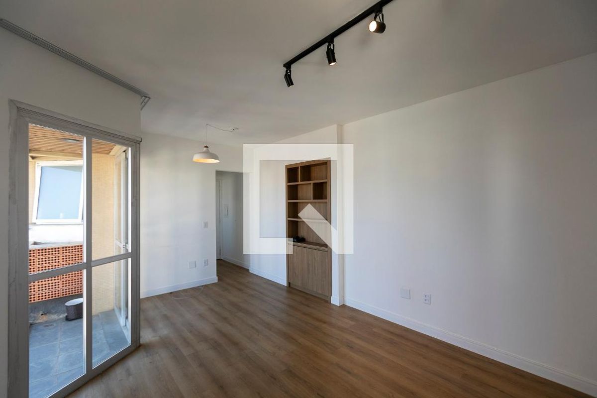 Apartamento à Venda - Cambuí, 1 Quarto,  62 m2 em , Campinas - sp | SoloBR