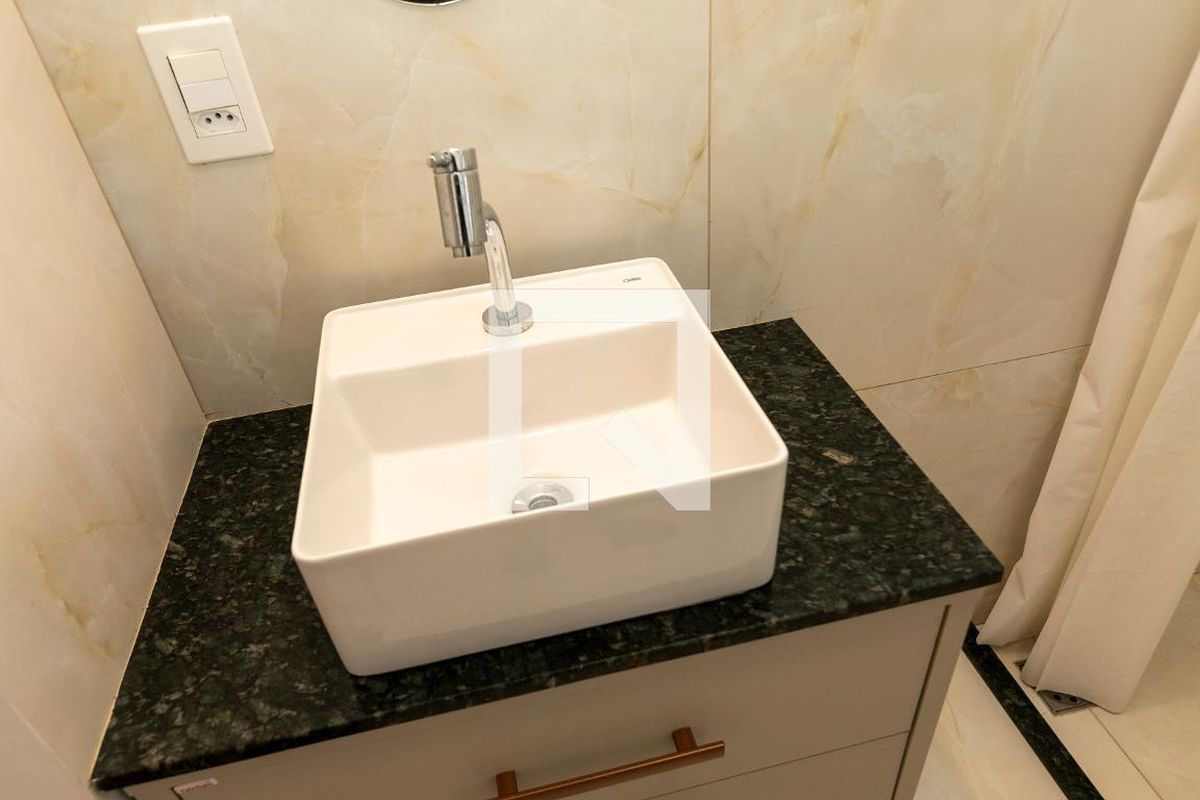 Apartamento à Venda - Cambuí, 1 Quarto,  62 m2 em , Campinas - sp | SoloBR