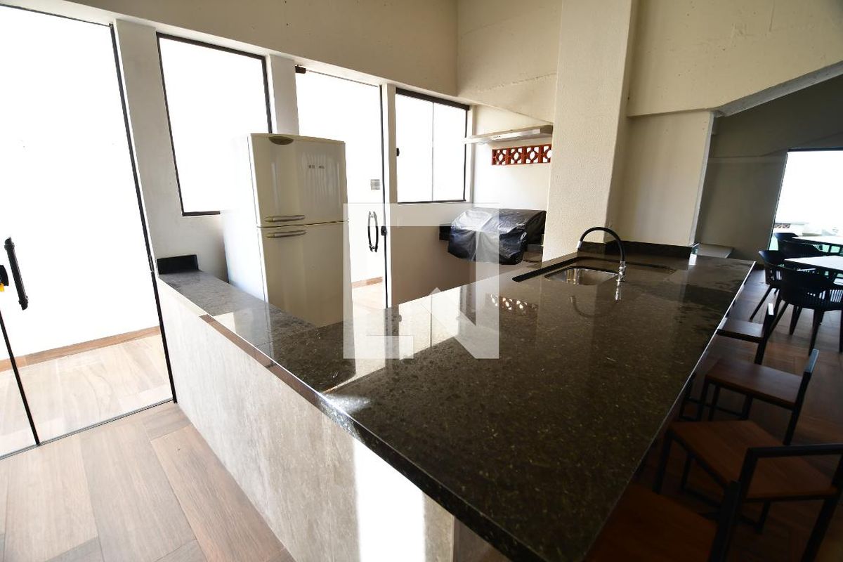 Apartamento à Venda - Bosque, 2 Quartos,  93 m2 em , Campinas - sp | SoloBR