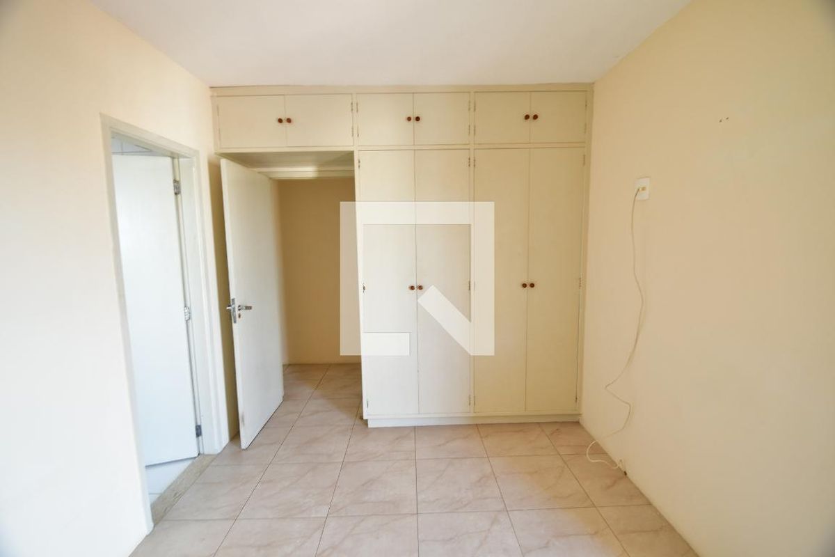 Apartamento à Venda - Bosque, 2 Quartos,  93 m2 em , Campinas - sp | SoloBR