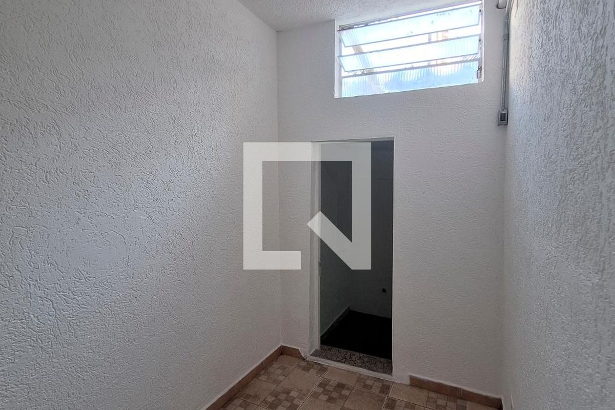Casa, 1 quarto, 32 m² - Foto 13