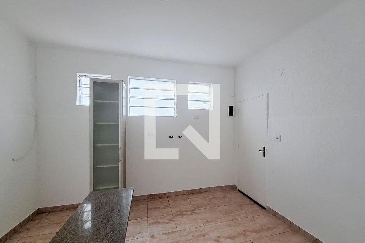 Casa, 1 quarto, 32 m² - Foto 3