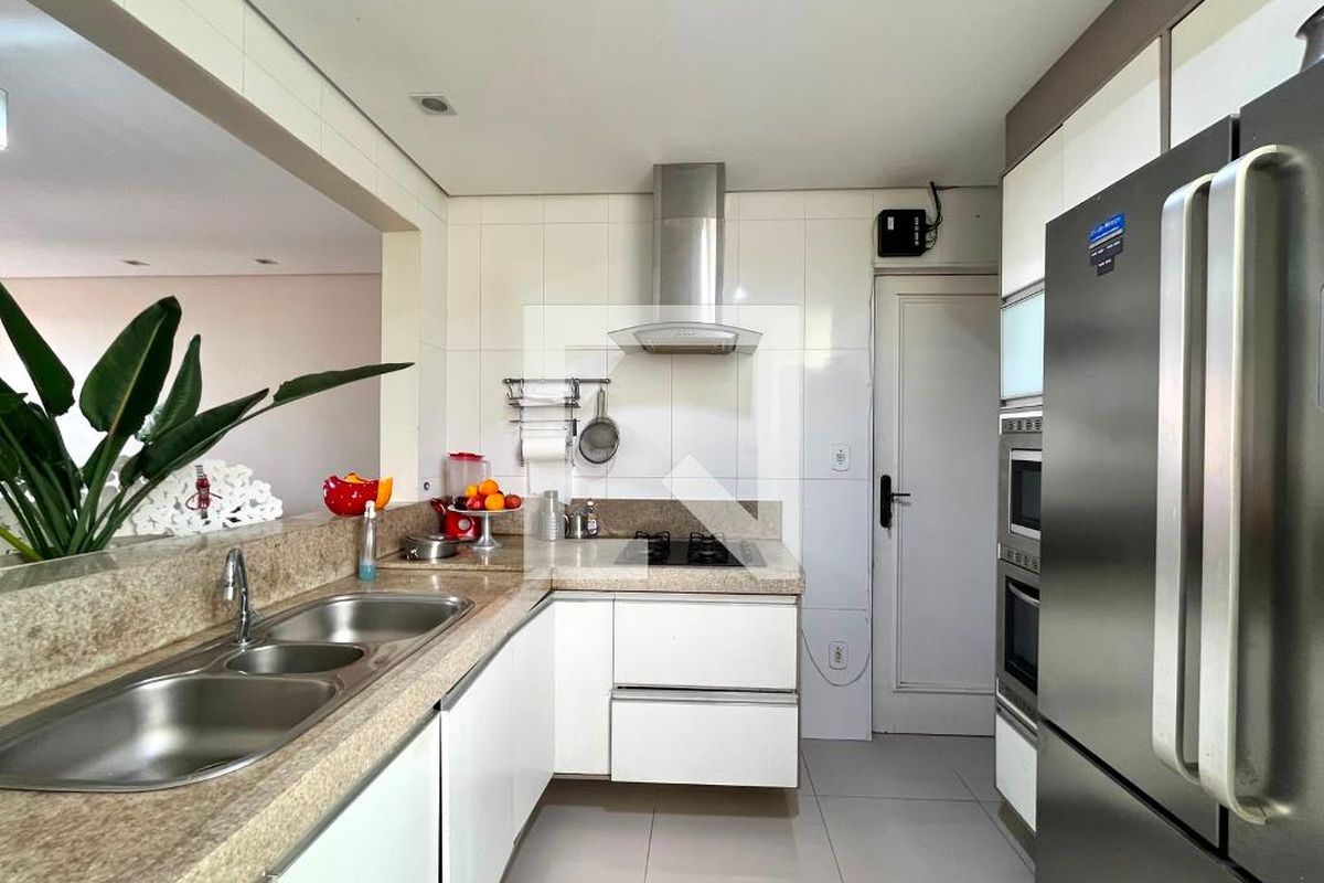 Apartamento à Venda - Centro, 3 Quartos,  184 m2 em , Campinas - sp | SoloBR