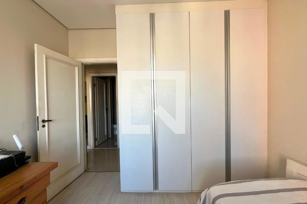 Apartamento à Venda - Centro, 3 Quartos,  184 m2 em , Campinas - sp | SoloBR