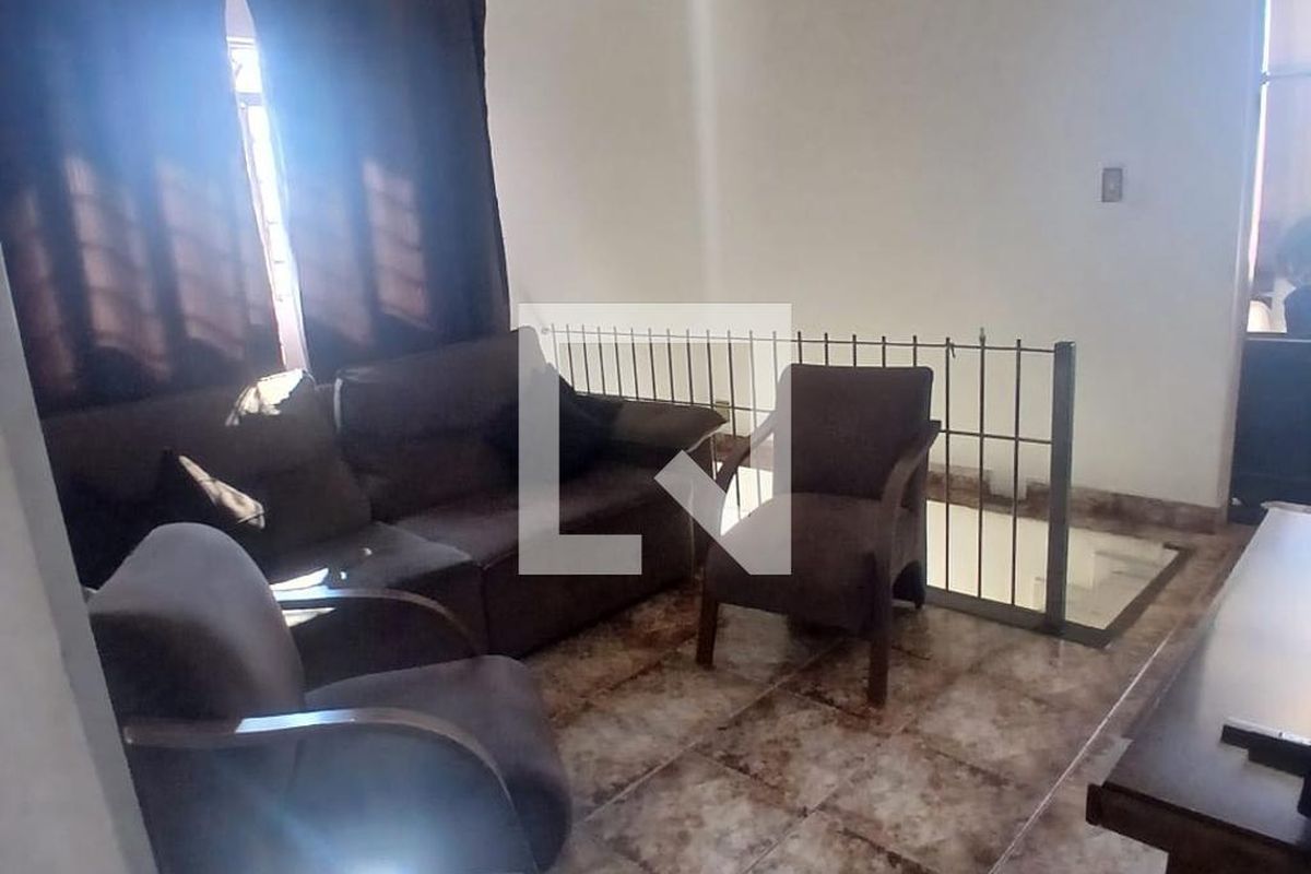 Casa, 6 quartos, 125 m² - Foto 9