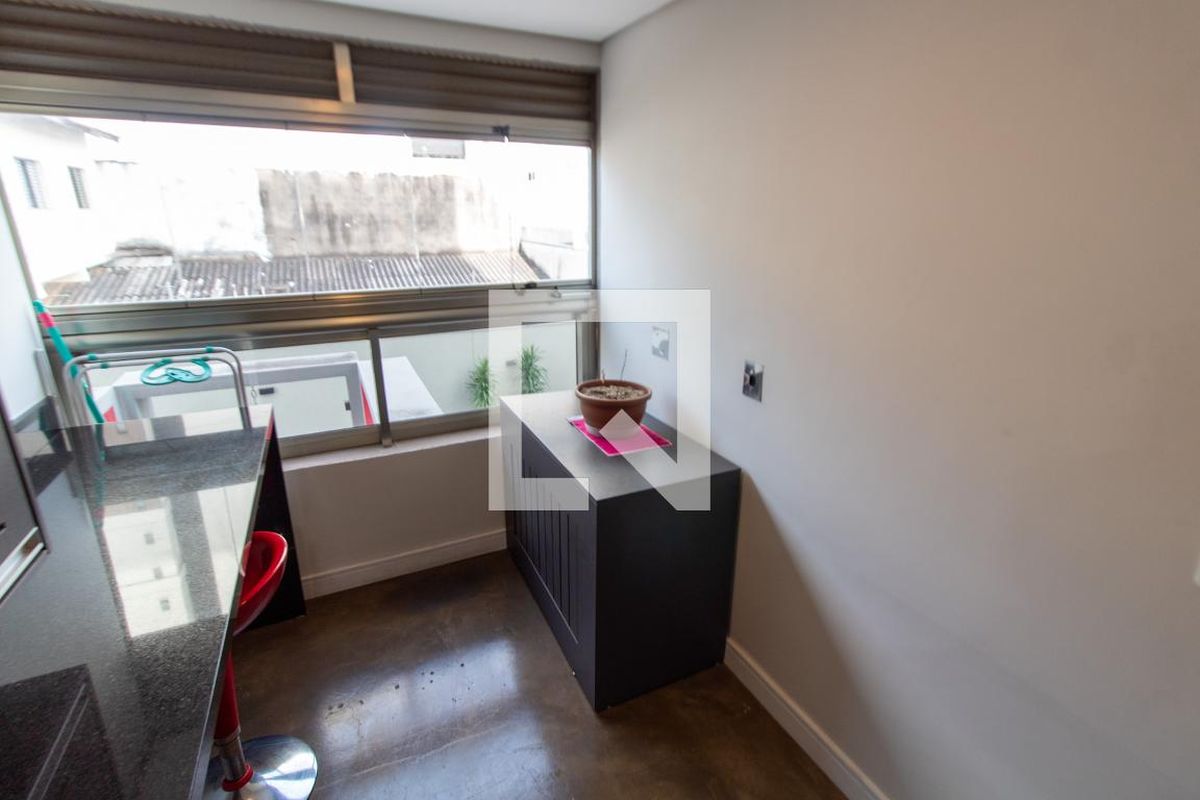 Apartamento à Venda - Cambuí, 2 Quartos,  70 m2 em , Campinas - sp | SoloBR
