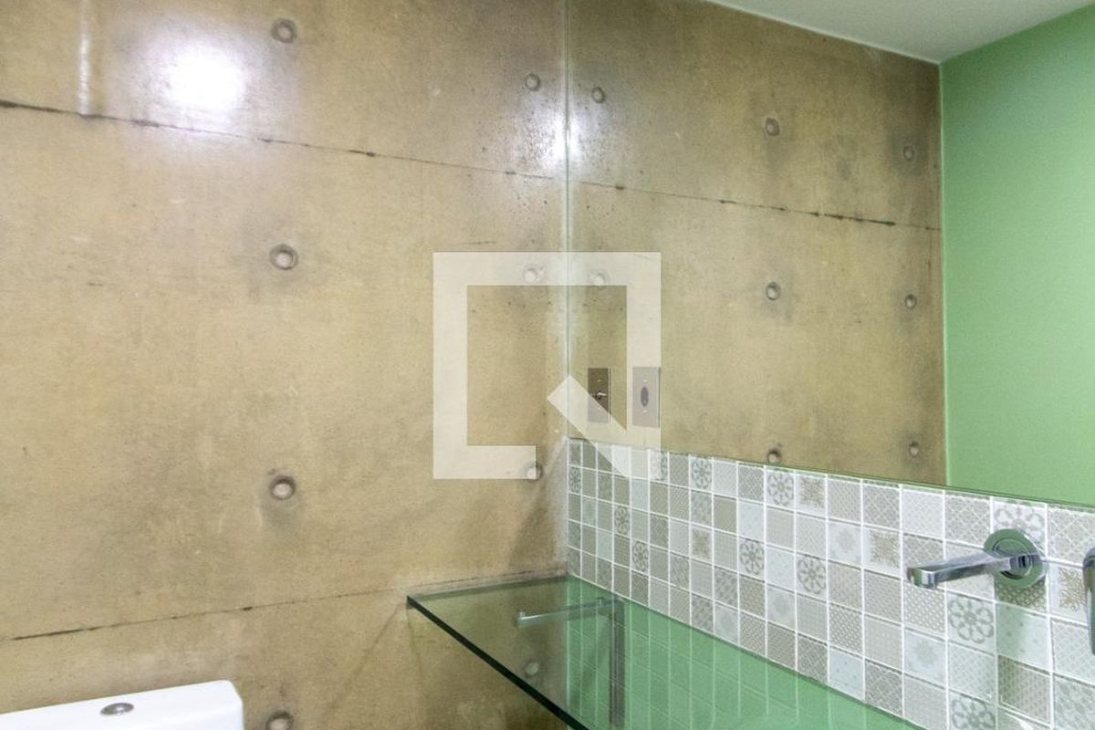 Apartamento à Venda - Cambuí, 2 Quartos,  70 m2 em , Campinas - sp | SoloBR