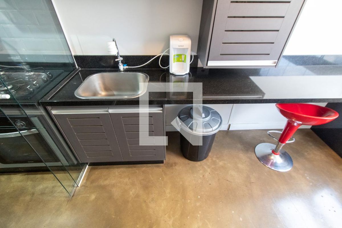 Apartamento à Venda - Cambuí, 2 Quartos,  70 m2 em , Campinas - sp | SoloBR