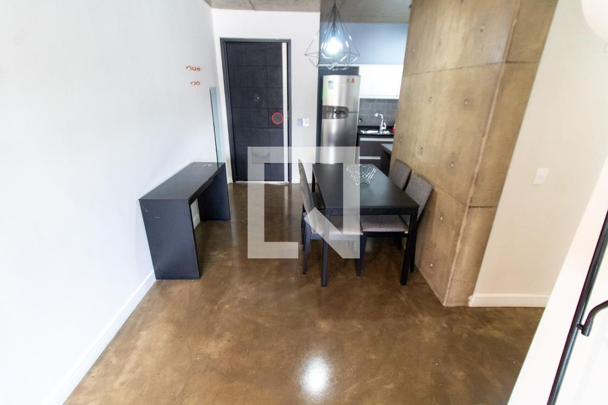 Apartamento à Venda - Cambuí, 2 Quartos,  70 m2 em , Campinas - sp | SoloBR