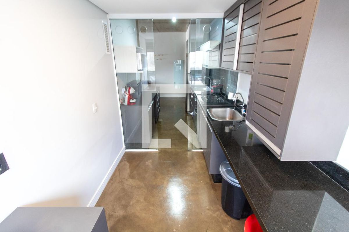 Apartamento à Venda - Cambuí, 2 Quartos,  70 m2 em , Campinas - sp | SoloBR