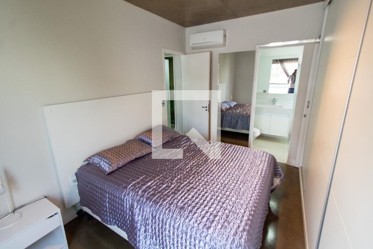 Apartamento à Venda - Cambuí, 2 Quartos,  70 m2 em , Campinas - sp | SoloBR