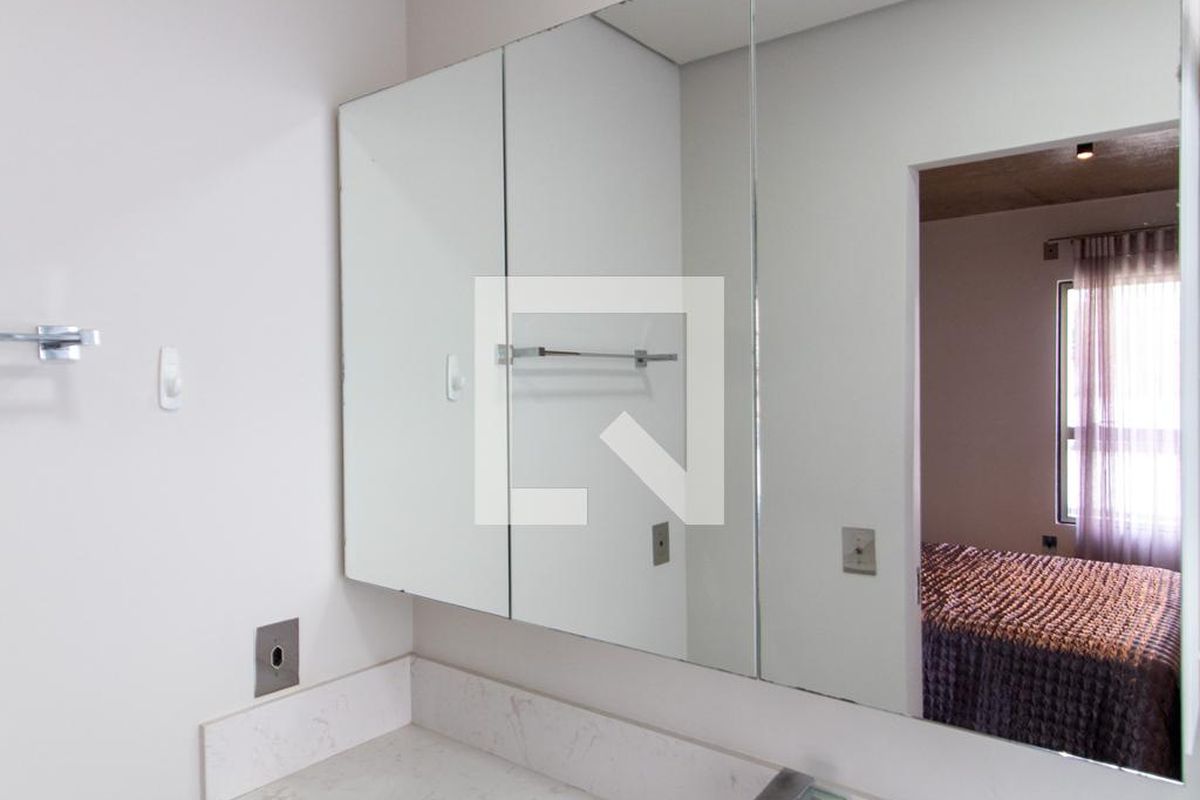 Apartamento à Venda - Cambuí, 2 Quartos,  70 m2 em , Campinas - sp | SoloBR