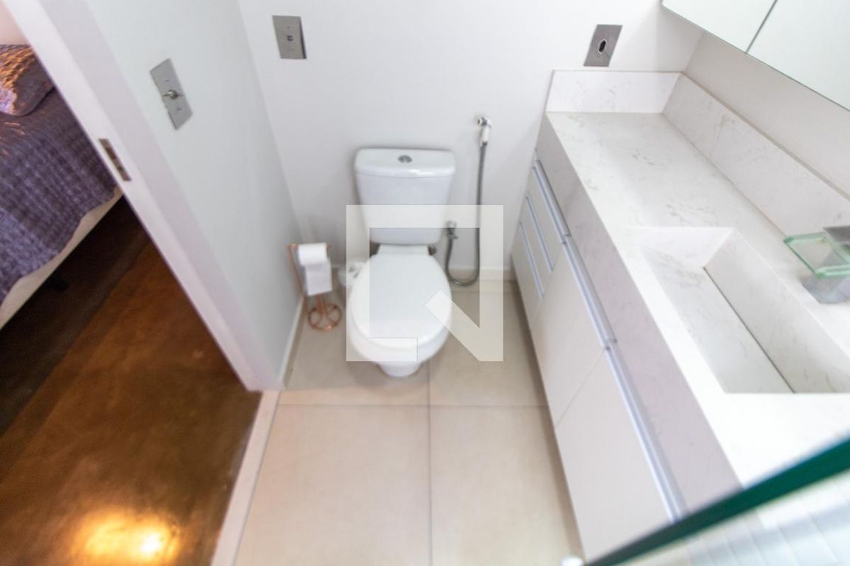 Apartamento à Venda - Cambuí, 2 Quartos,  70 m2 em , Campinas - sp | SoloBR