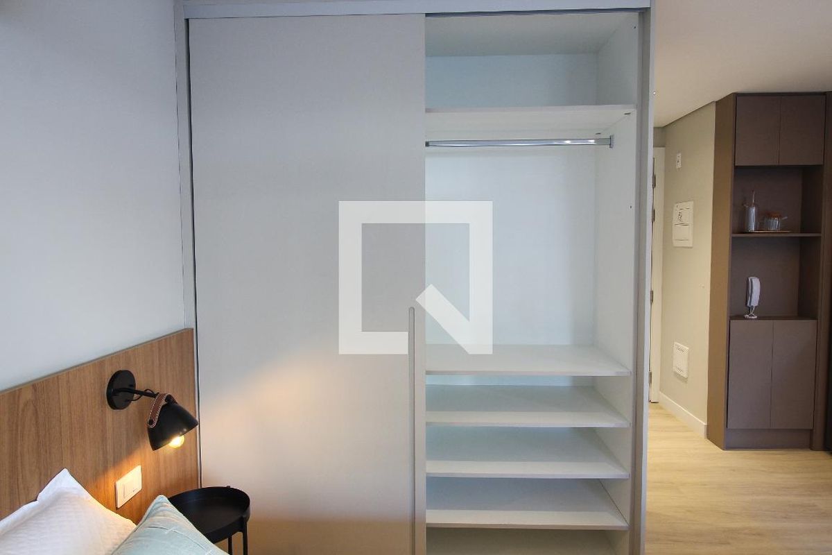 Apartamento, 1 quarto, 33 m² - Foto 6