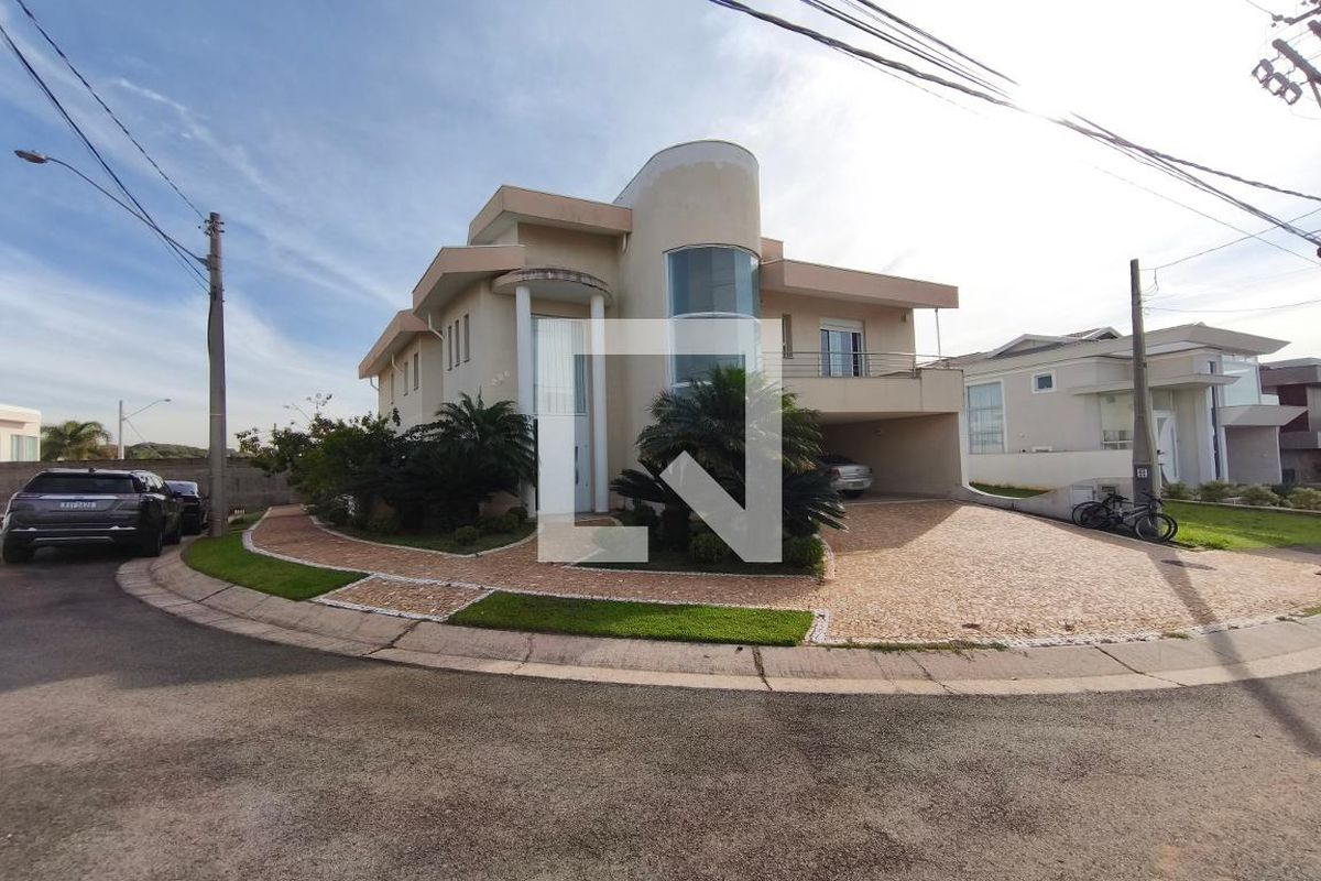 Casa à Venda - Swiss Park, 4 Quartos,  318 m2 em , Campinas - sp | SoloBR