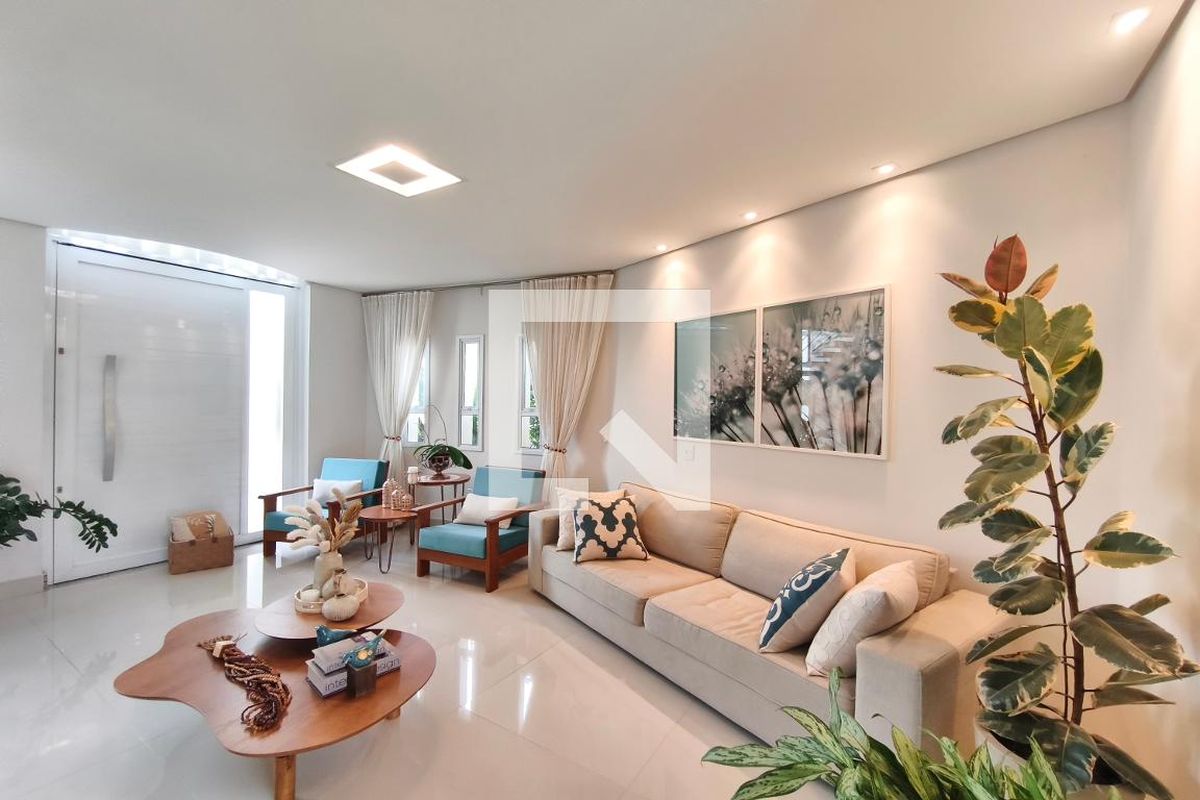 Casa à Venda - Swiss Park, 4 Quartos,  318 m2 em , Campinas - sp | SoloBR