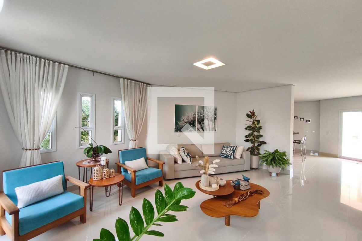 Casa à Venda - Swiss Park, 4 Quartos,  318 m2 em , Campinas - sp | SoloBR