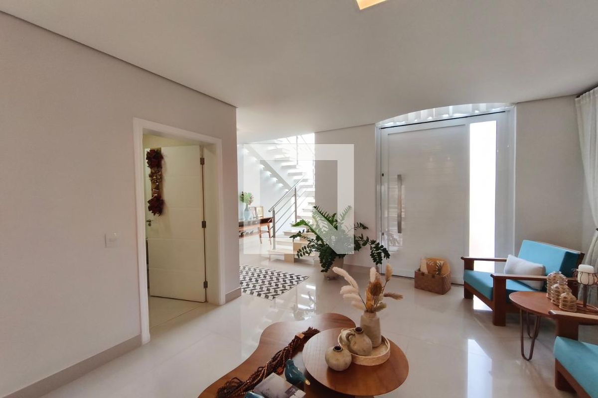 Casa à Venda - Swiss Park, 4 Quartos,  318 m2 em , Campinas - sp | SoloBR