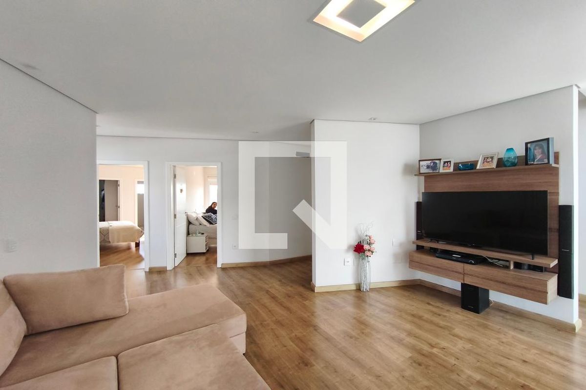 Casa à Venda - Swiss Park, 4 Quartos,  318 m2 em , Campinas - sp | SoloBR