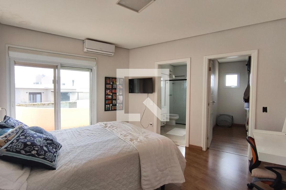 Casa à Venda - Swiss Park, 4 Quartos,  318 m2 em , Campinas - sp | SoloBR