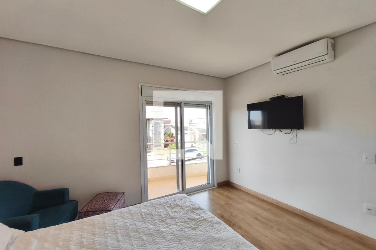 Casa à Venda - Swiss Park, 4 Quartos,  318 m2 em , Campinas - sp | SoloBR