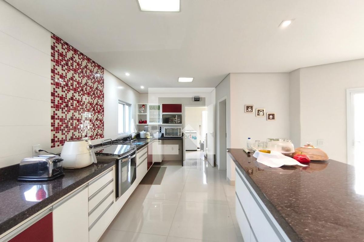 Casa à Venda - Swiss Park, 4 Quartos,  318 m2 em , Campinas - sp | SoloBR
