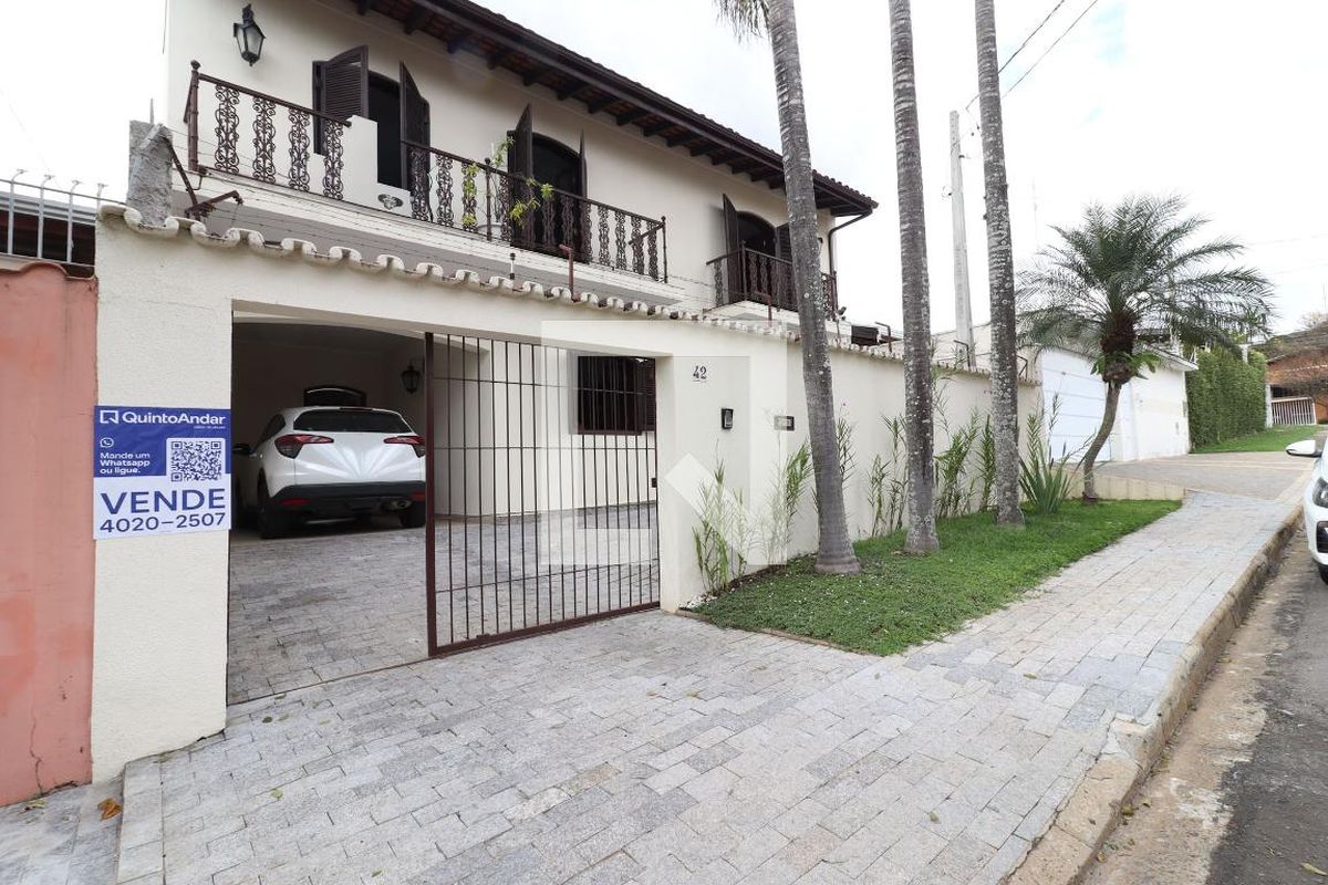 Casa à Venda - Jardim Flamboyant, 3 Quartos,  325 m2 em , Campinas - sp | SoloBR