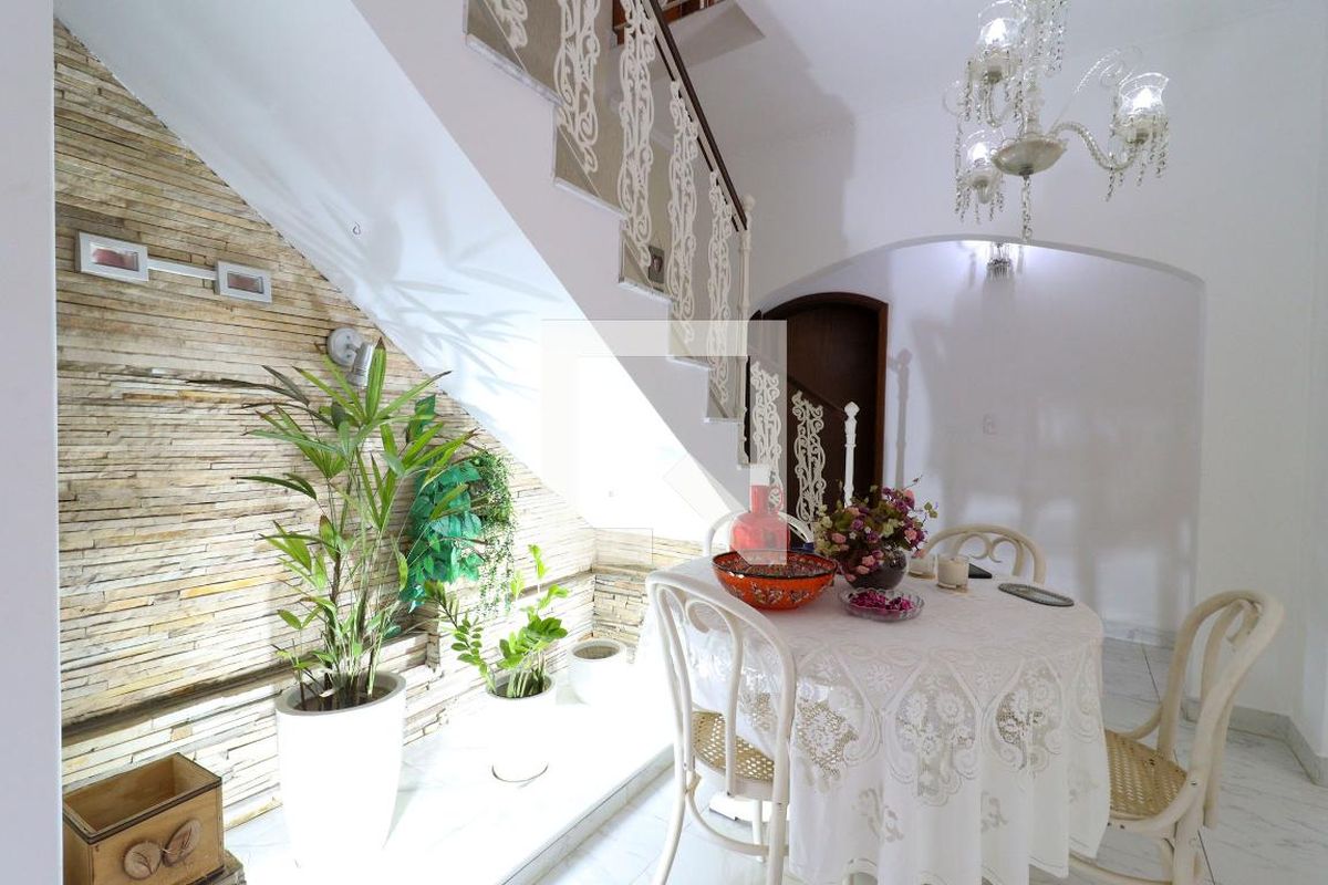 Casa à Venda - Jardim Flamboyant, 3 Quartos,  325 m2 em , Campinas - sp | SoloBR
