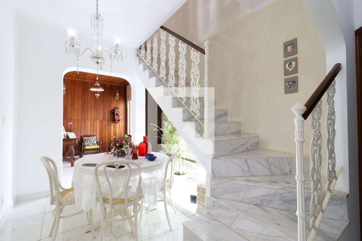 Casa à Venda - Jardim Flamboyant, 3 Quartos,  325 m2 em , Campinas - sp | SoloBR