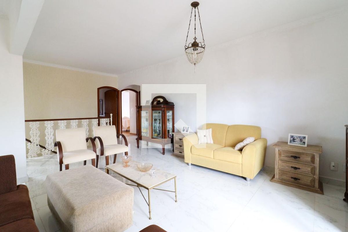 Casa à Venda - Jardim Flamboyant, 3 Quartos,  325 m2 em , Campinas - sp | SoloBR