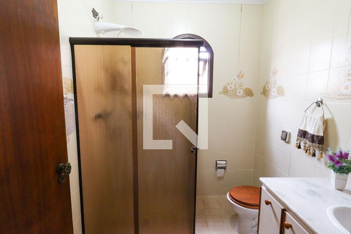 Casa à Venda - Jardim Flamboyant, 3 Quartos,  325 m2 em , Campinas - sp | SoloBR