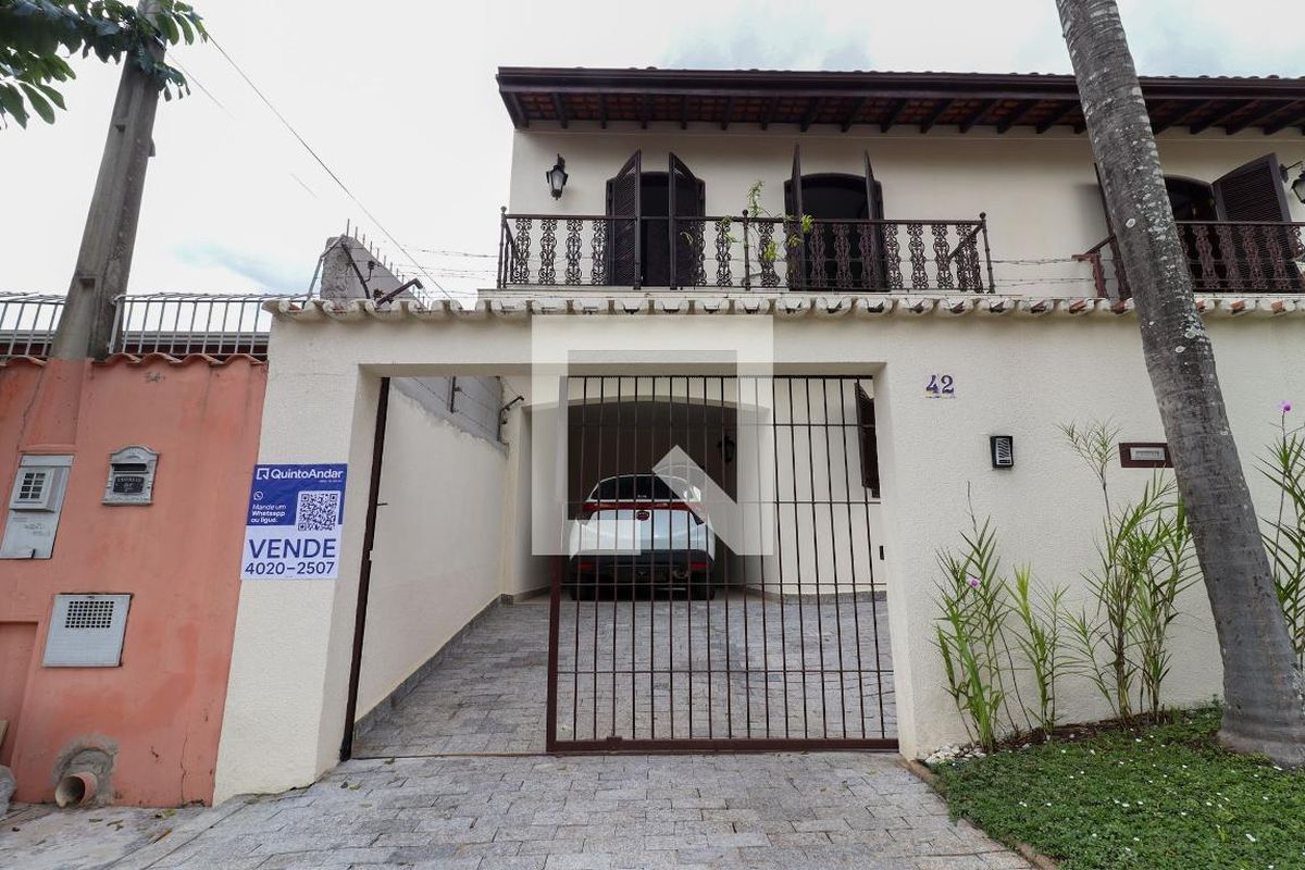 Casa à Venda - Jardim Flamboyant, 3 Quartos,  325 m2 em , Campinas - sp | SoloBR