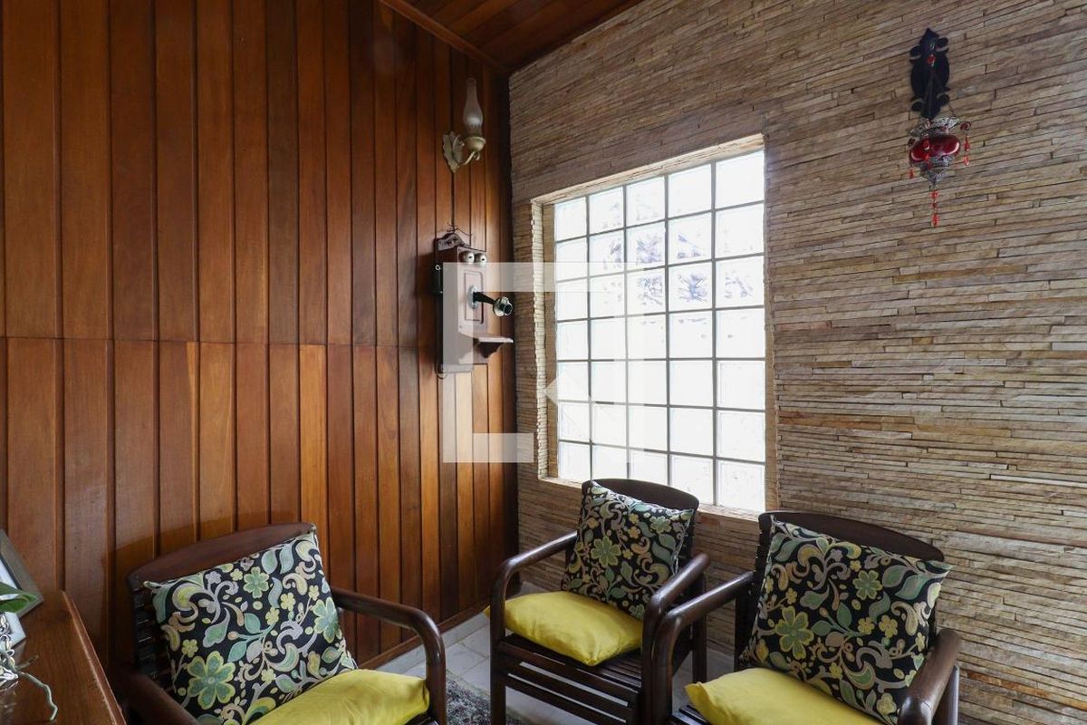 Casa à Venda - Jardim Flamboyant, 3 Quartos,  325 m2 em , Campinas - sp | SoloBR