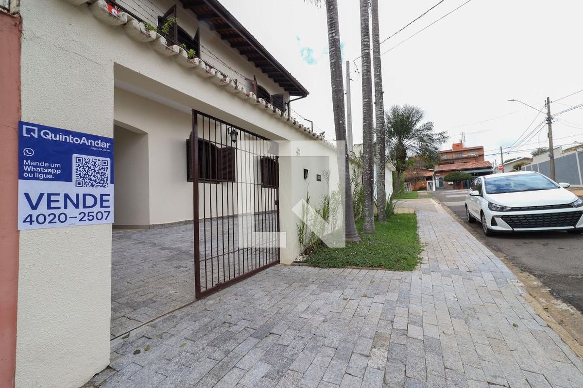 Casa à Venda - Jardim Flamboyant, 3 Quartos,  325 m2 em , Campinas - sp | SoloBR