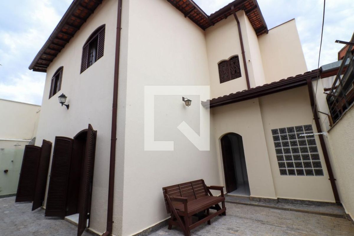 Casa à Venda - Jardim Flamboyant, 3 Quartos,  325 m2 em , Campinas - sp | SoloBR