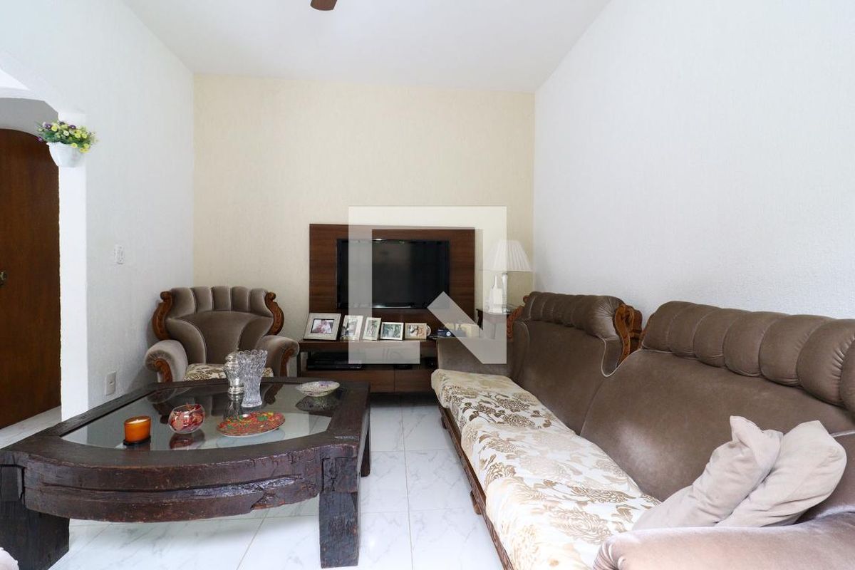 Casa à Venda - Jardim Flamboyant, 3 Quartos,  325 m2 em , Campinas - sp | SoloBR
