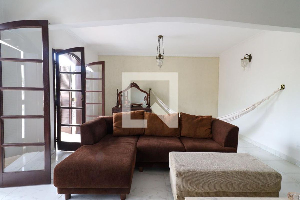 Casa à Venda - Jardim Flamboyant, 3 Quartos,  325 m2 em , Campinas - sp | SoloBR