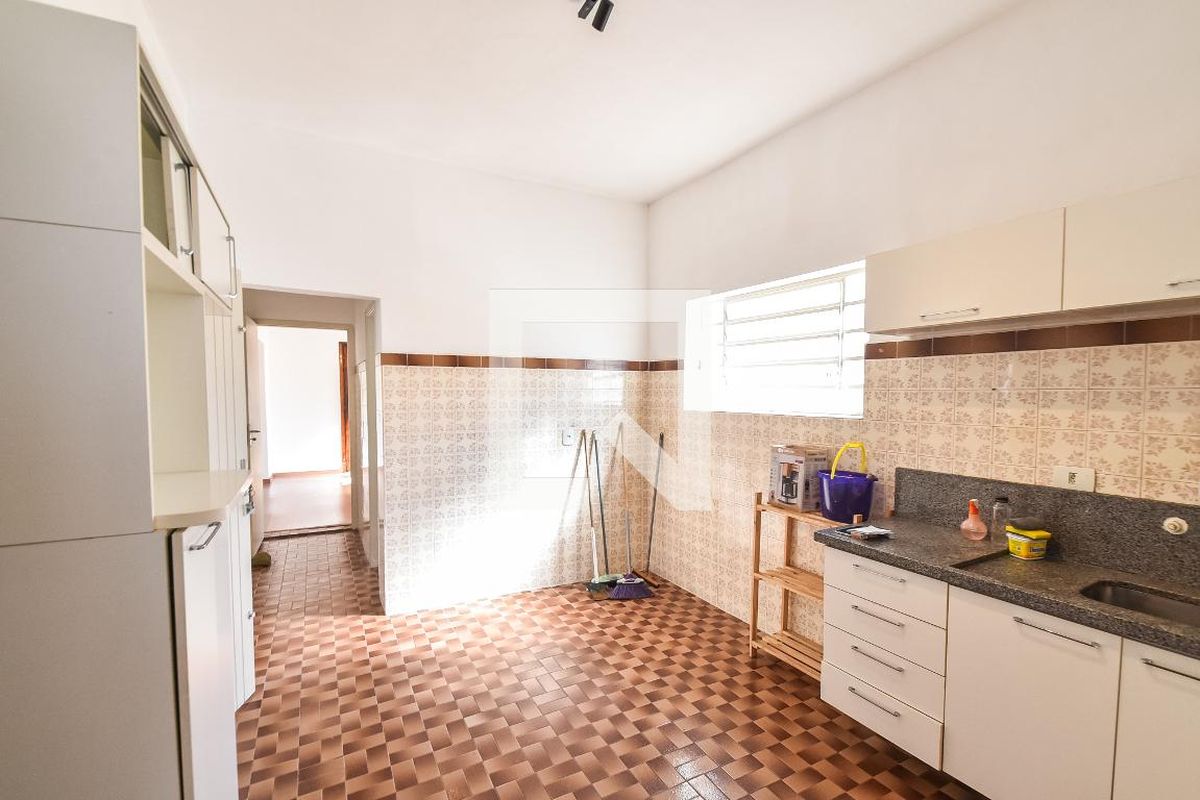 Casa, 2 quartos, 300 m² - Foto 23