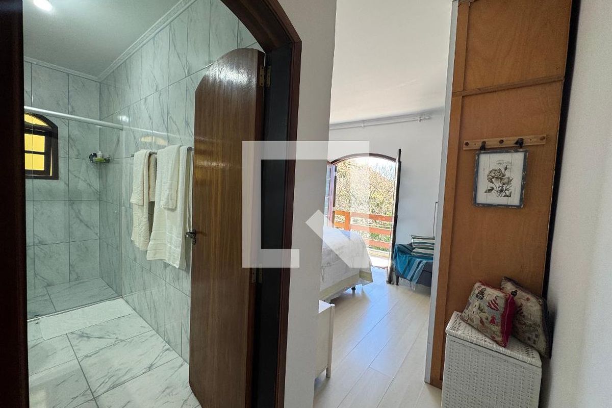 Casa, 3 quartos, 200 m² - Foto 38