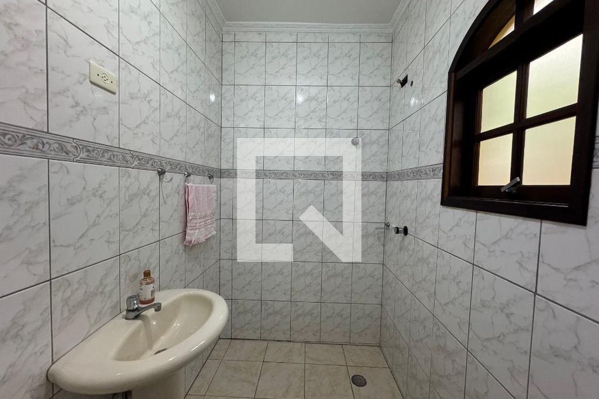 Casa, 3 quartos, 200 m² - Foto 36