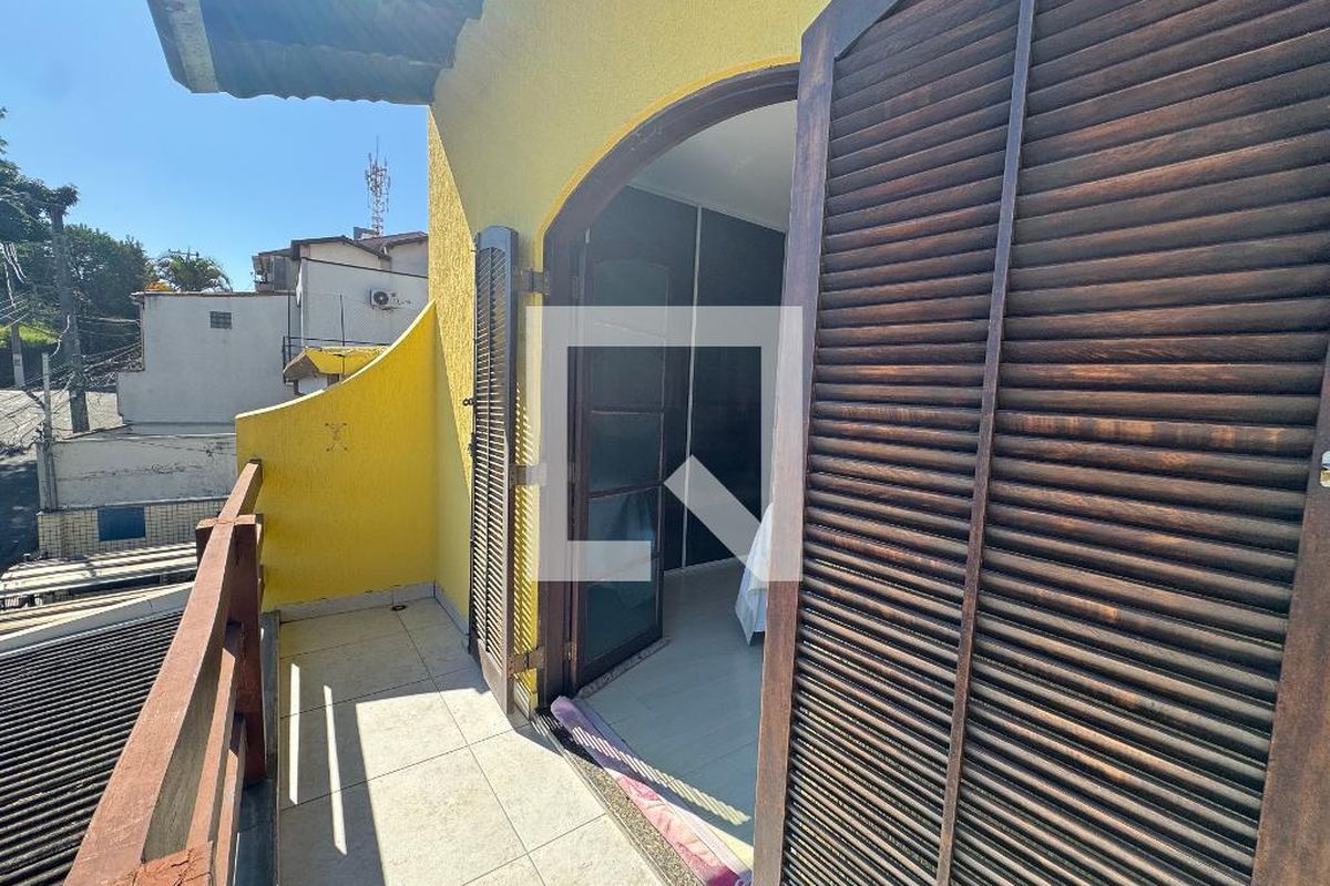 Casa, 3 quartos, 200 m² - Foto 41