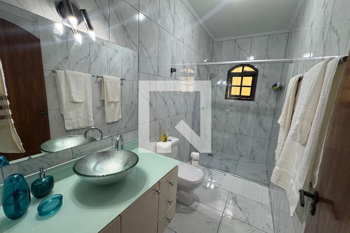 Casa, 3 quartos, 200 m² - Foto 45