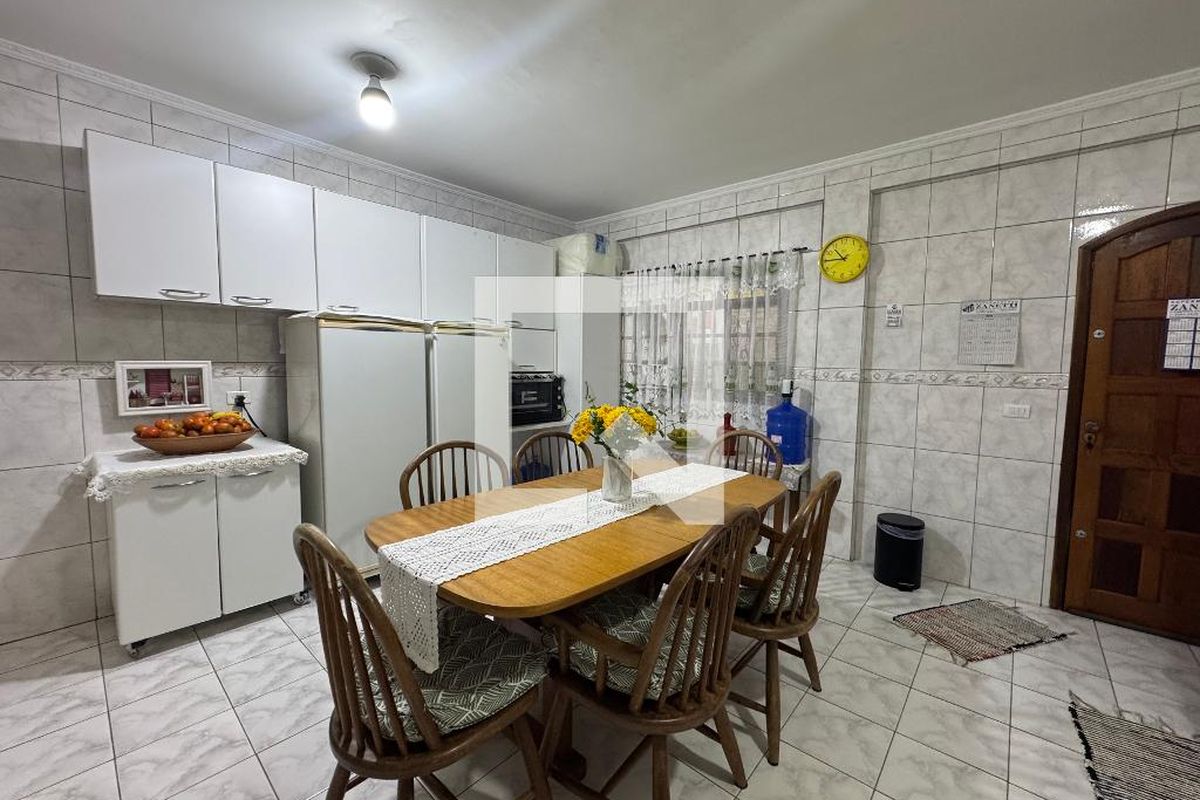 Casa, 3 quartos, 200 m² - Foto 20