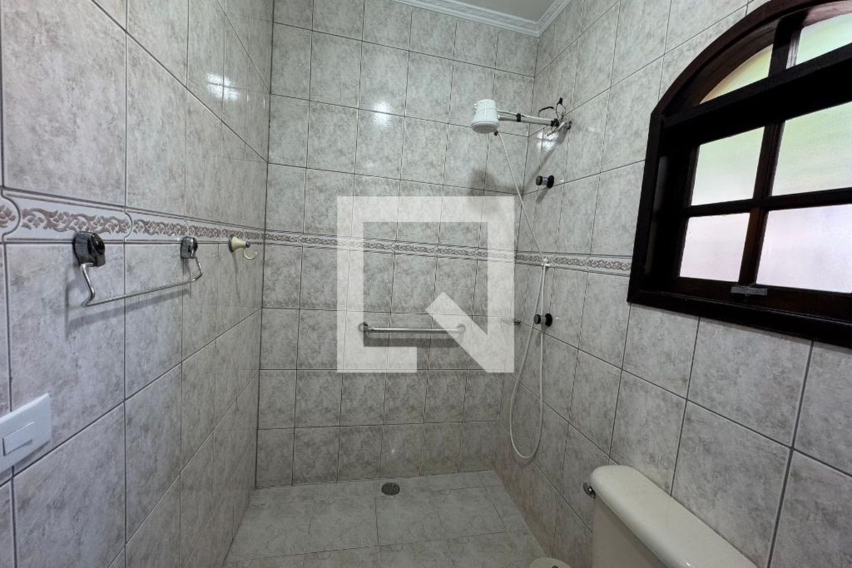 Casa, 3 quartos, 200 m² - Foto 31