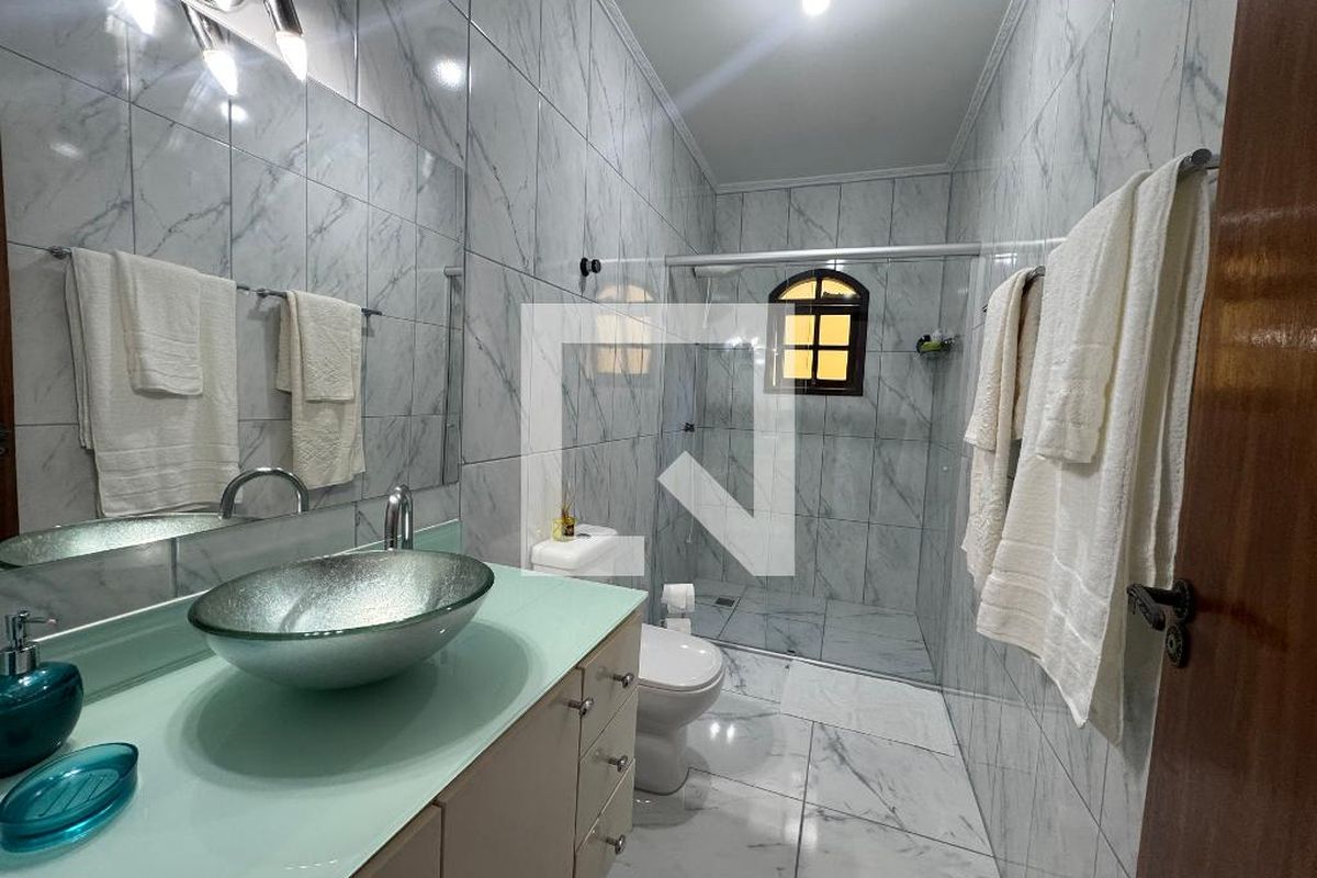 Casa, 3 quartos, 200 m² - Foto 43