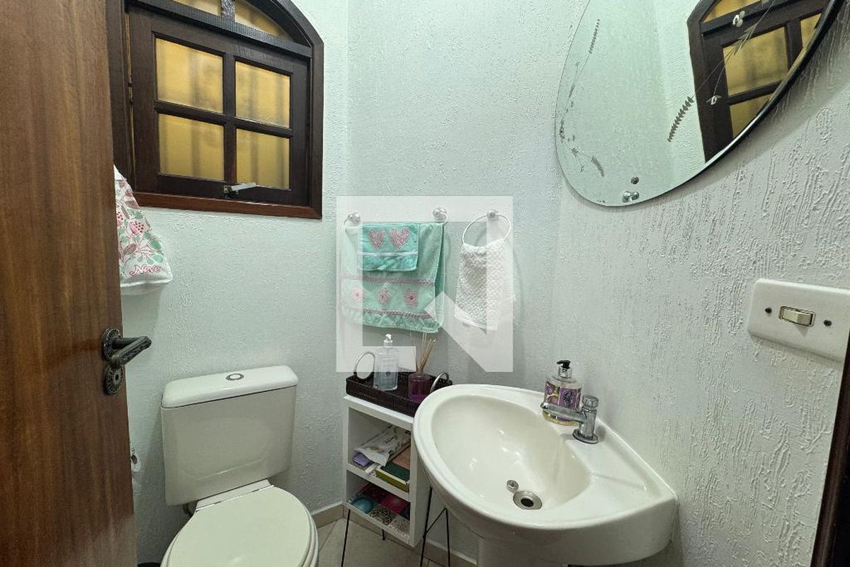 Casa, 3 quartos, 200 m² - Foto 12