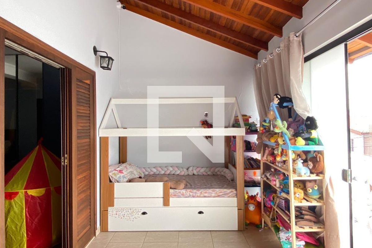 Casa, 4 quartos, 222 m² - Foto 30